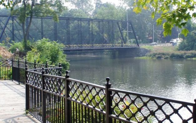 Second Street Bridge