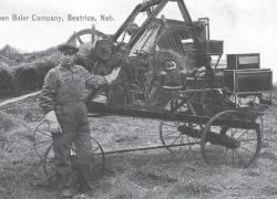 Luebben Round Baler