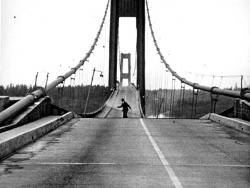 Howard Clifford running off the Tacoma Narrows Bridge during collapse